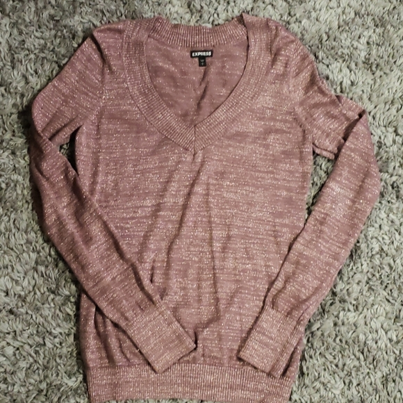 Express sweater - Picture 1 of 3